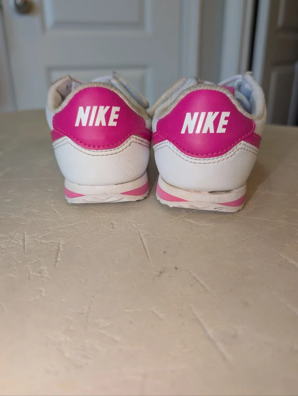 Nike Cortez Easy On Sneaker Size 10C